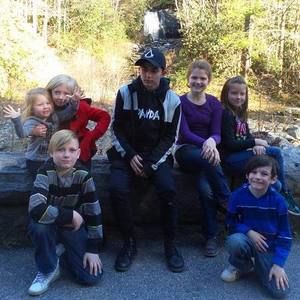 Meet your Posher, Denise